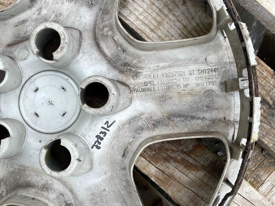 16 цола Тасове Opel Astra H 13198634 Оригинал