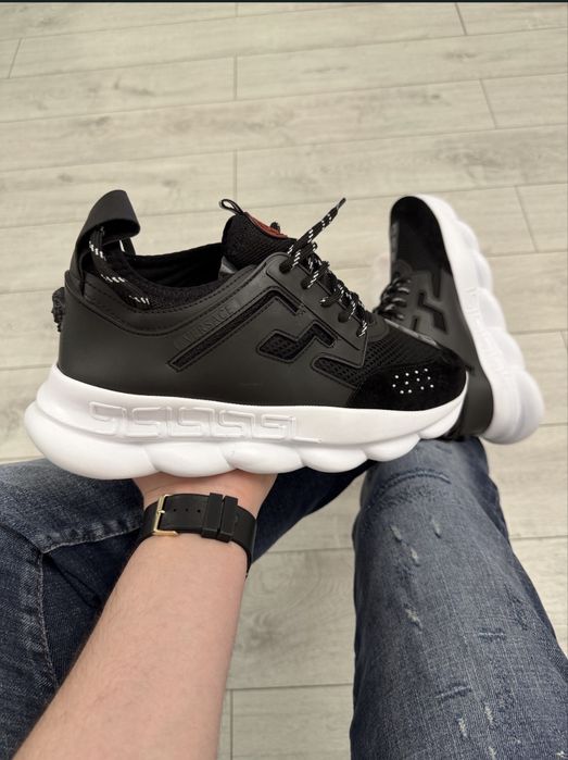 Versace Chain Reaction