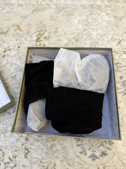 Продам Ботфорты новые