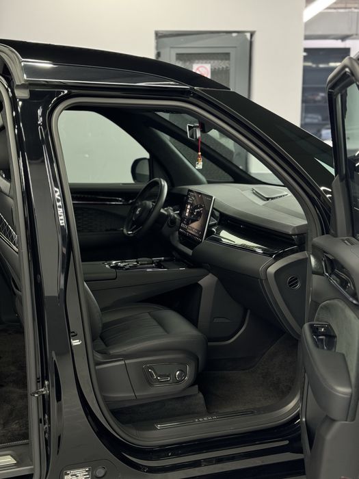 Продаётся Zeekr 009