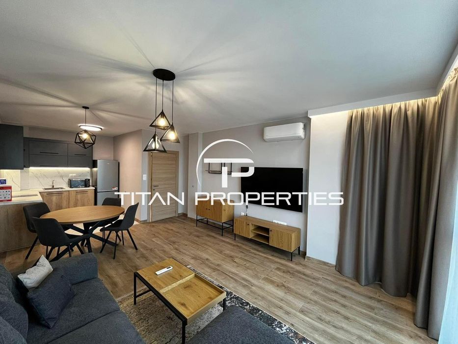 Продава се Двустаен апартамент в Пловдив, Център - 84 кв.м за 1518 €/кв.м - Снимка #1