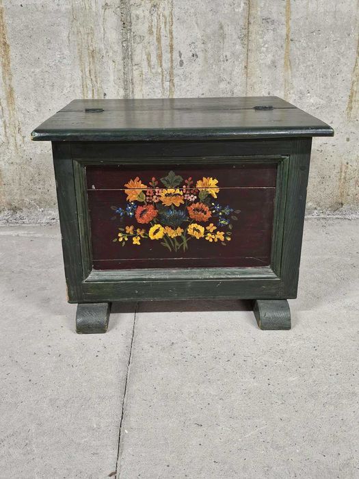 Холна маса ракла в ретро стил