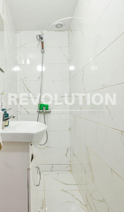 Продава се Тристаен апартамент в София, Център - 68 кв.м за 1125 €/кв.м - Снимка #7