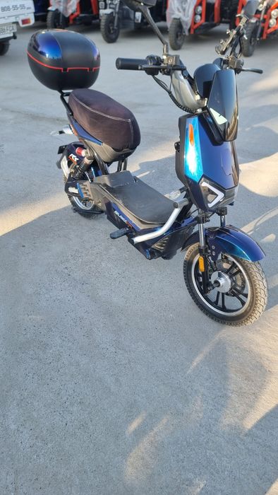 Скутер Арланда мото