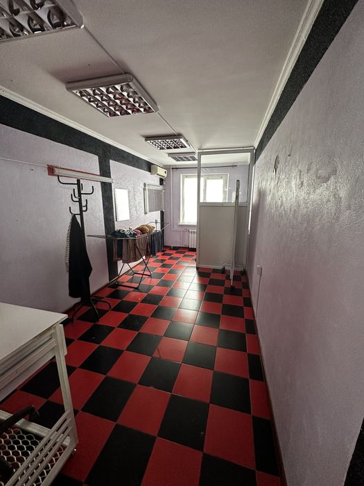 Сдаётся место для мастера маникюра / парикмахера