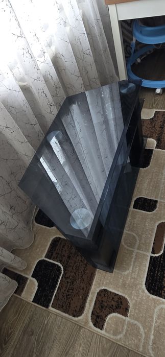 Тумюочка под телевизор