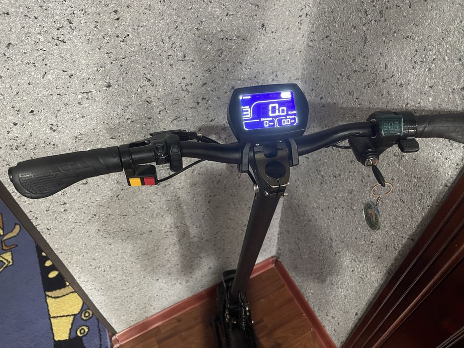 Elektro samakat sotiladi KuGOO G2 pro yana bita bor