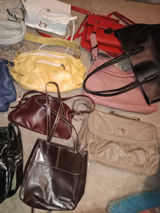 Genti si posete dama femei si rucsaci copii lot 17 buc