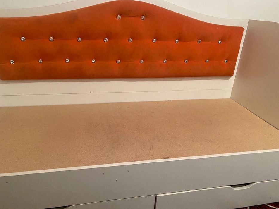 Срочно продам кровать