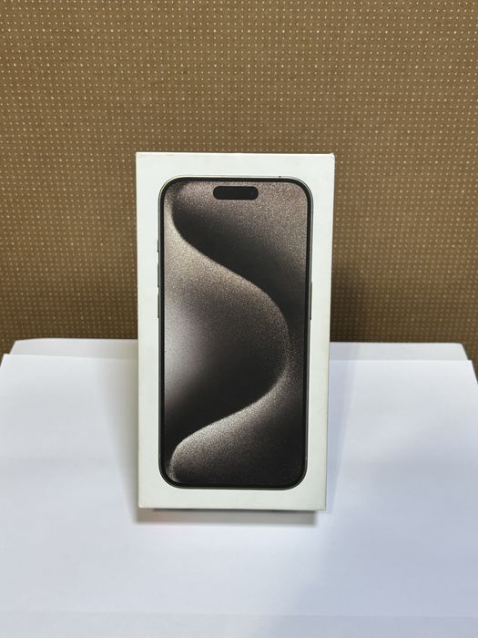 MDM vinde: Iphone 15 Pro, 128GB, Natural Titanium.