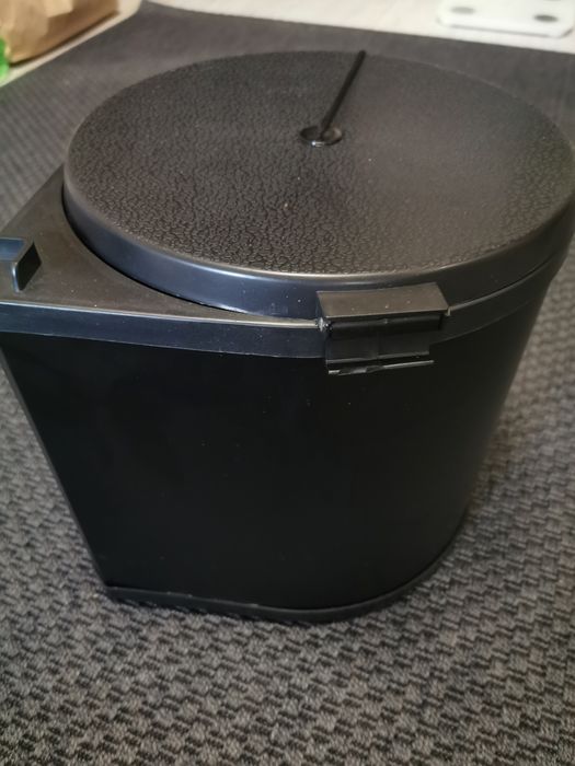 Кофа за боклук черен мат