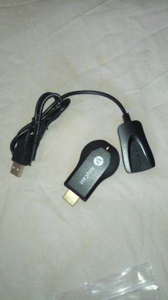 Устройство за Безжичен дисплей wifi display anycast chromecast донгъл