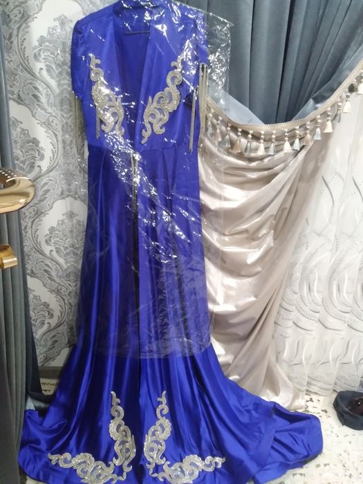 Kelinli kiyimlar fatalarsotiladi