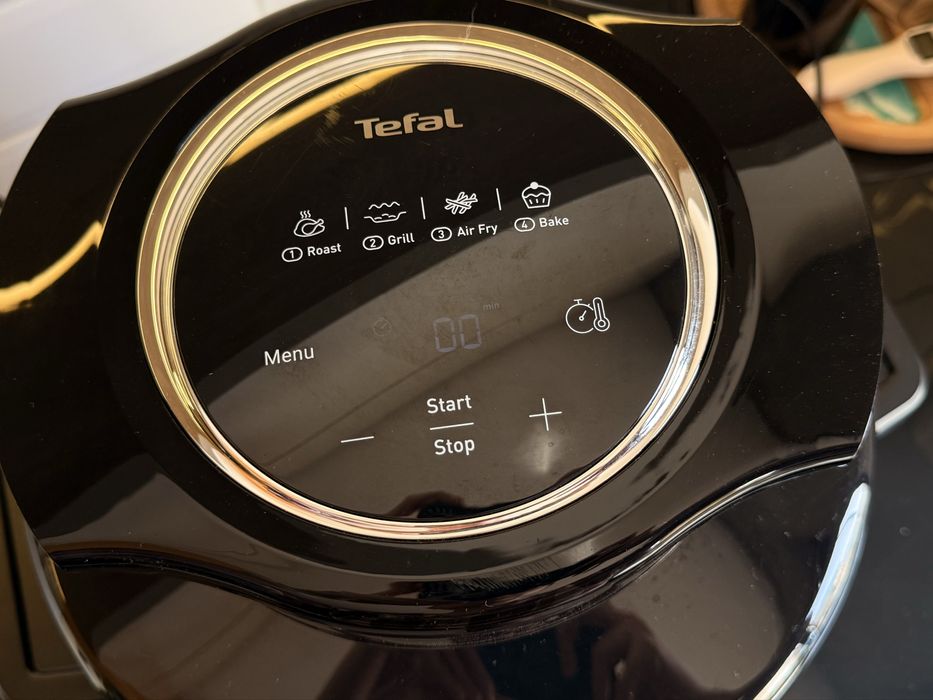 Продавам Мултикукър Tefal Turbo Cuisine & Fry 2-в-1 (7.6L)