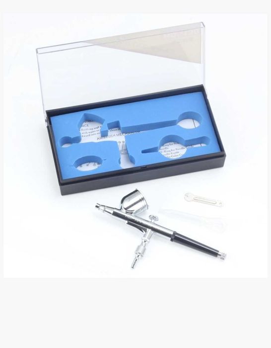 Aparat multifuncțional pentru mezoterapie fără ace, RF, dermabraziune