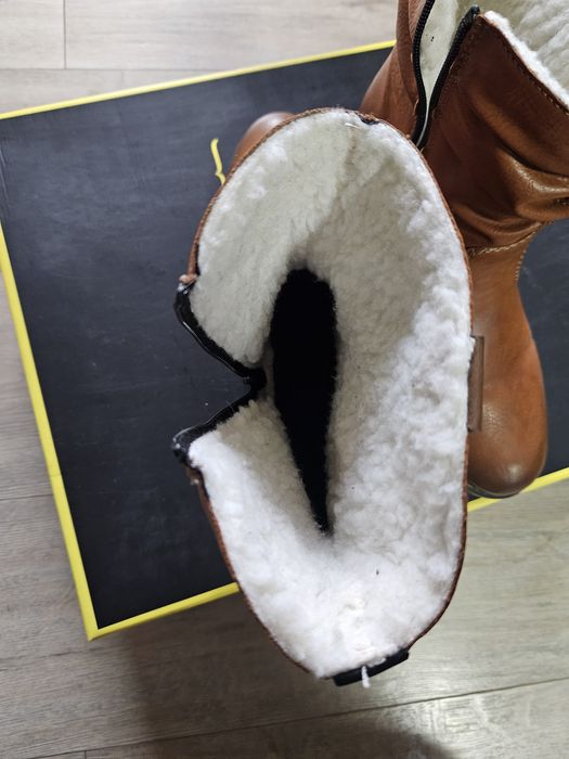 Дамски зимни боти