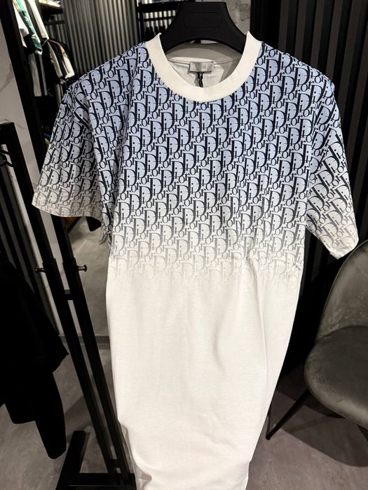 Премиум тениски CHRISTIAN DIOR| Модерен минималистичен дизайн