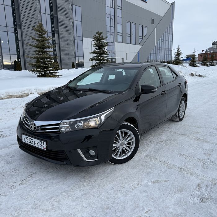 Тойота Королла 2014 г