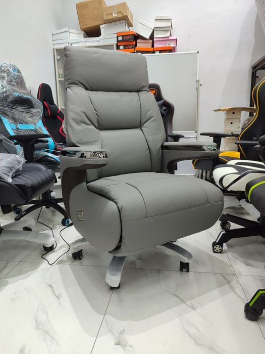 Офисное кресло для руководителя модель Elektro pro