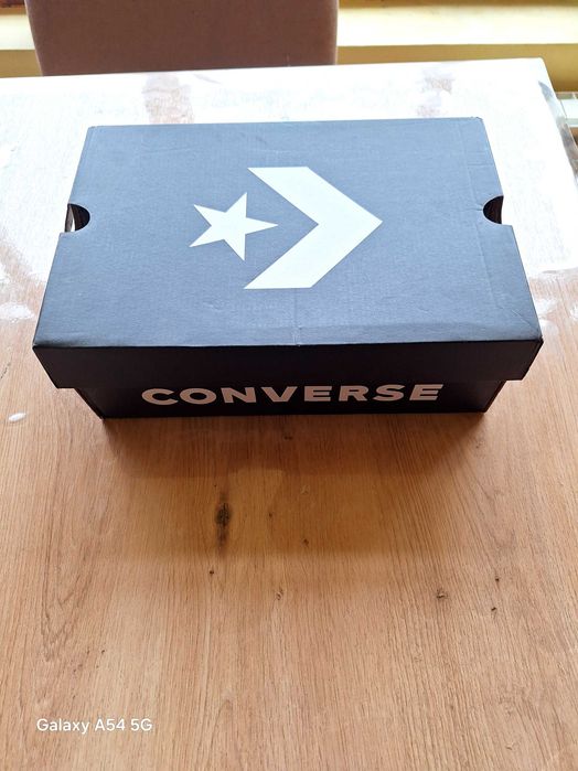 Tenisi Converse dama ,marimea 38, stare foarte bună