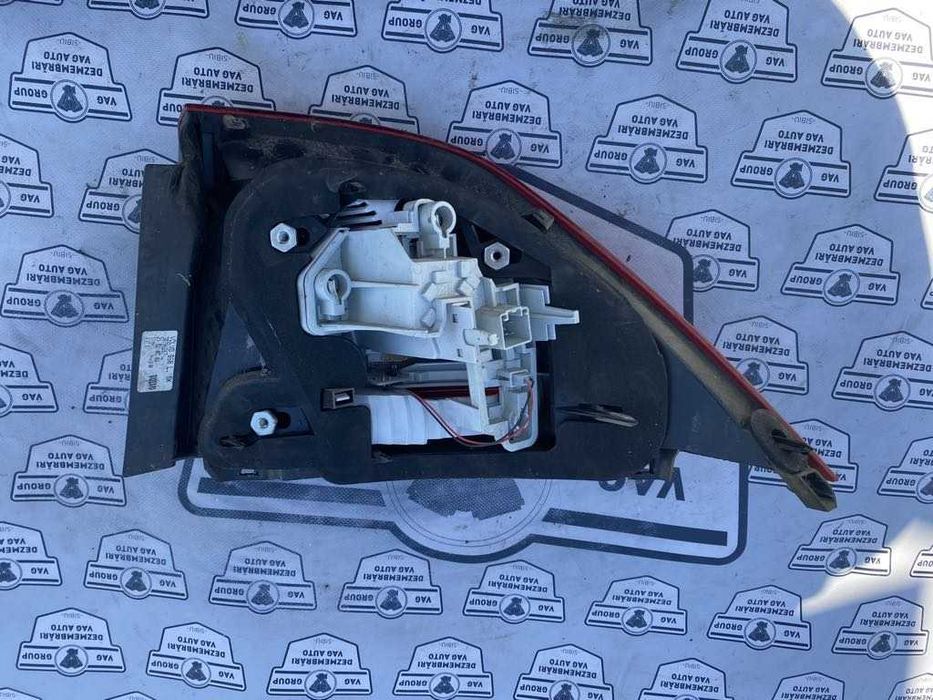 Stop stanga  dreapta OEM VOLVO S60 2009 - 2016 cod 30796267  30796268