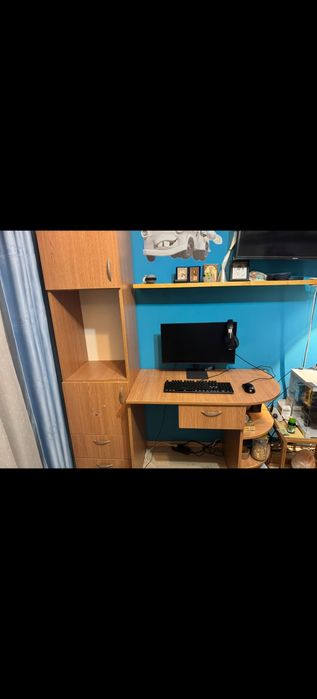 Camera completa tineret urgent.Birou gratis.