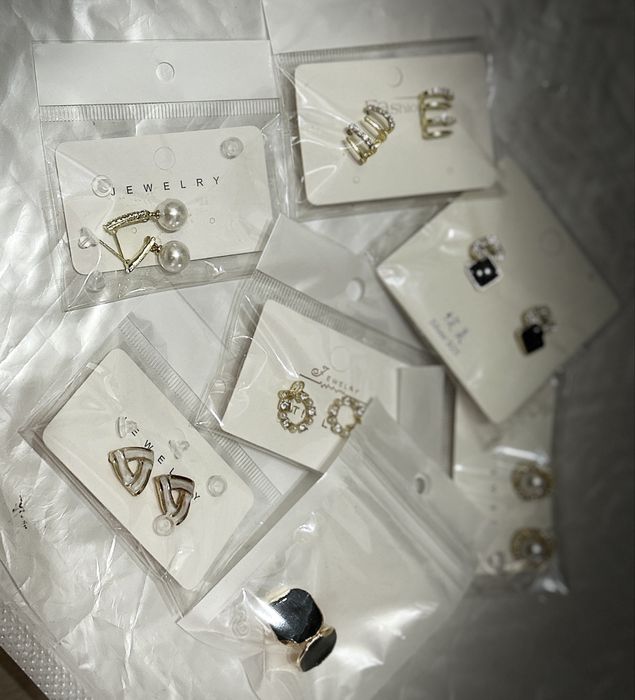 Қыз балдарға арналған резинка жиынтық және барби сумка мен барби тарақ