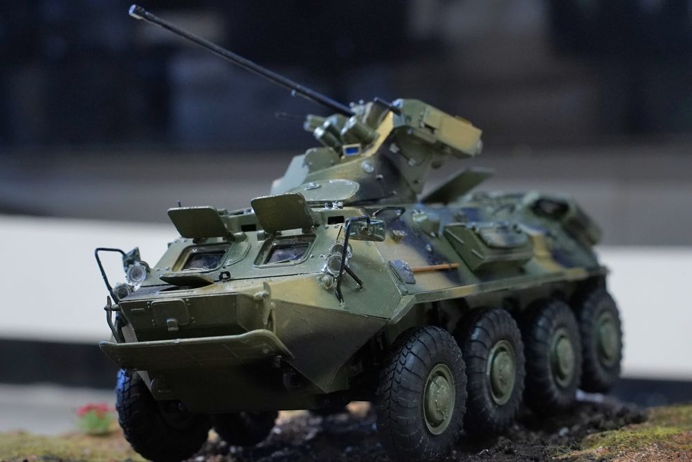 Изработка на реалистични макети, миниатури и диорами