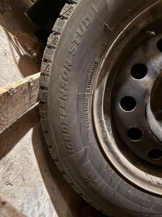 Продам колеса с дисками