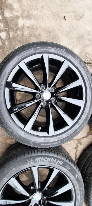 Оригинални BMW 5 G30,G31-18цола-5/112-с датчици