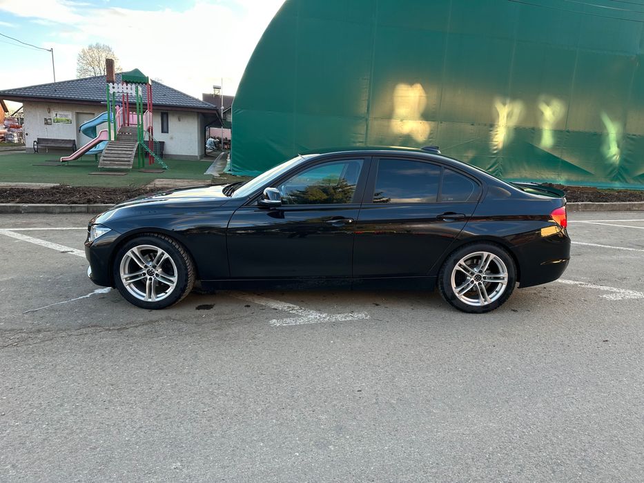 Vând BMW seria 3 f30