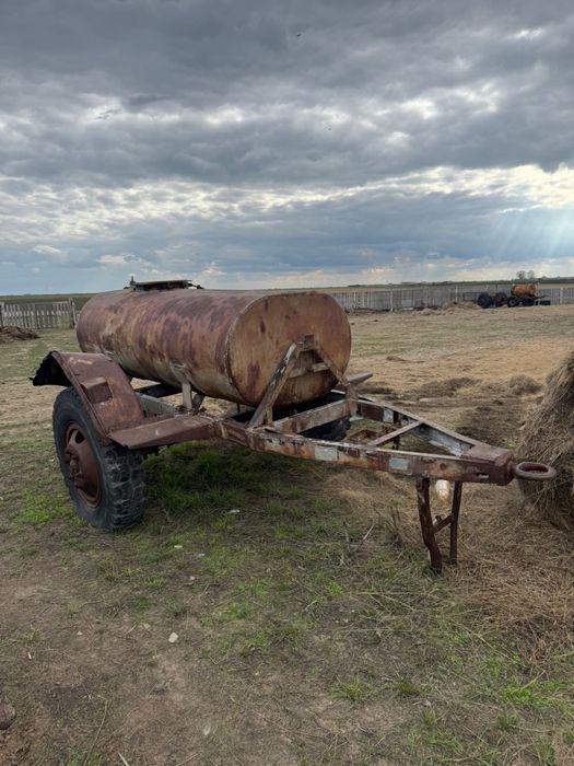 Продам баки для хранение воды