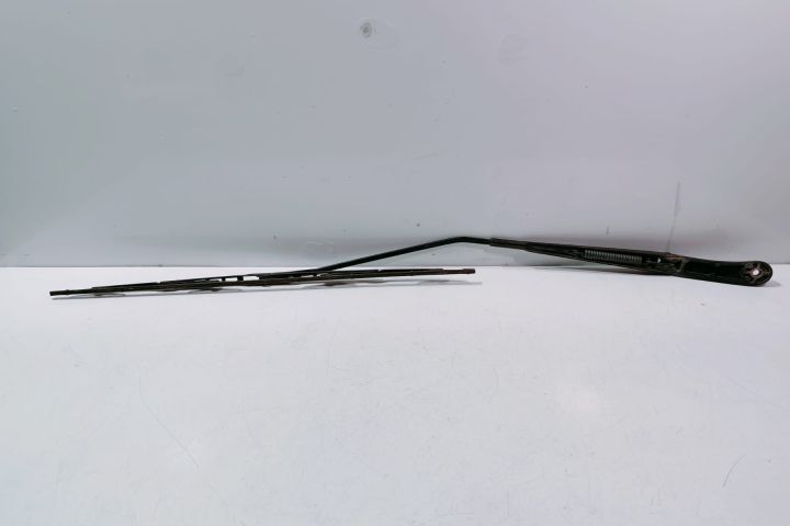 Brat stergator  dreapta 7H1955410C Volkswagen VW Transporter T5