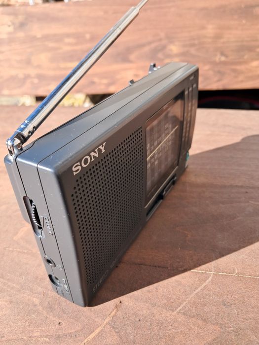 Радиоприемник. Транзистор. Радио. Sony