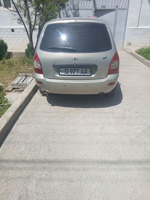 Lada kalina Unversal sotladi