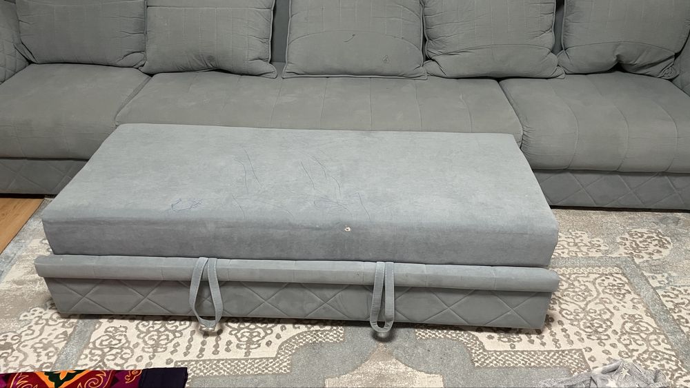 Диван для гостиной