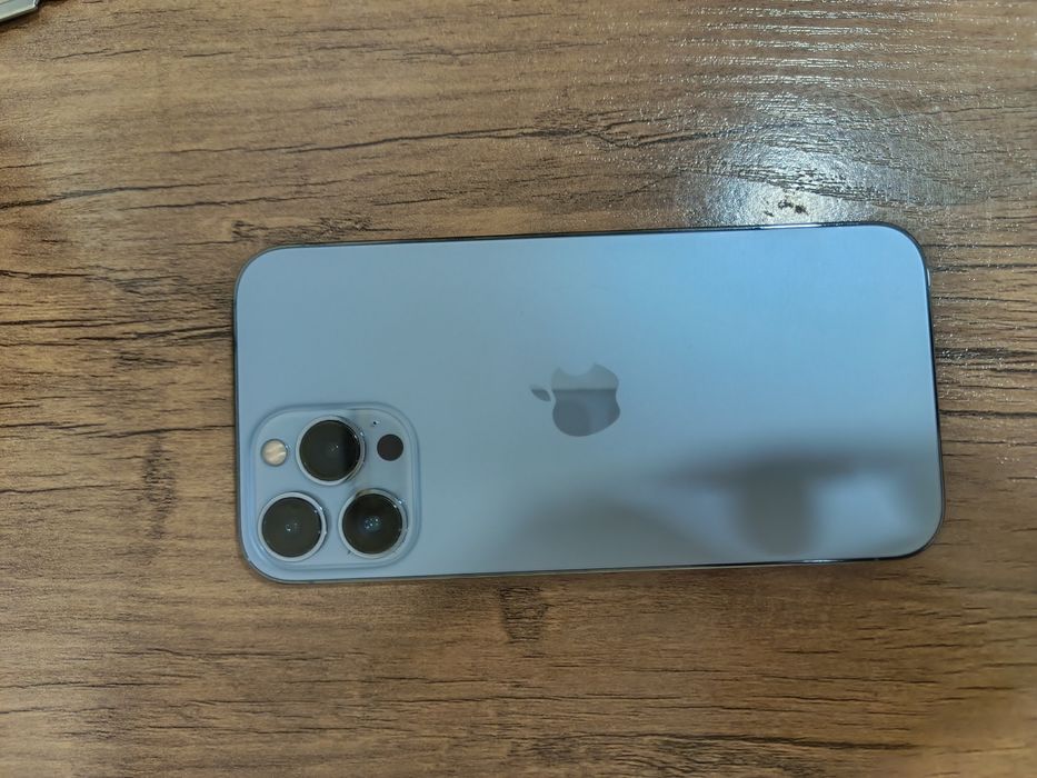 Iphone 13 pro max sotiladi