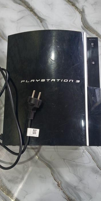 Продам Playstation 3