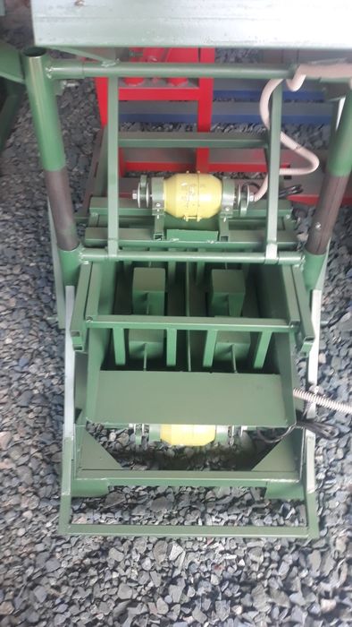 Станок для шлакоблока Станок для пескоблока