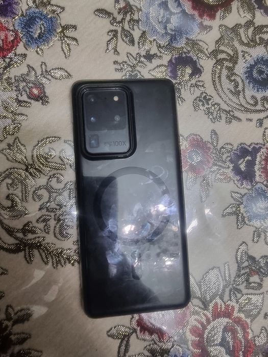 Samsung Galaxy S20Ultra obmenam bor