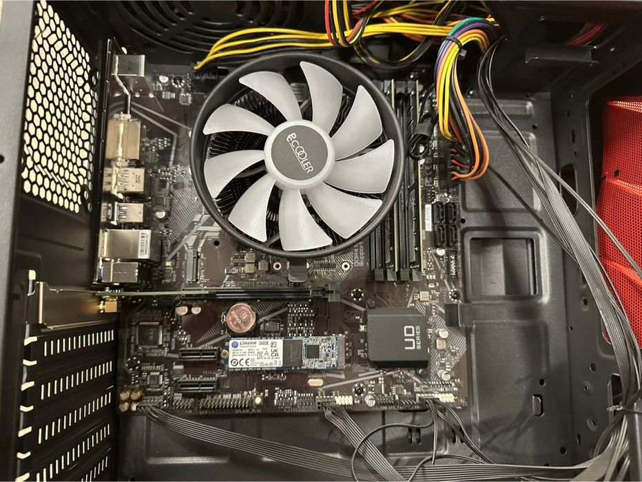 Монитор, мышка, клавиатура