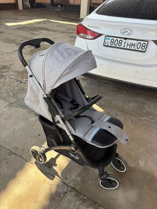 Продам коляску в хорошем состоянии