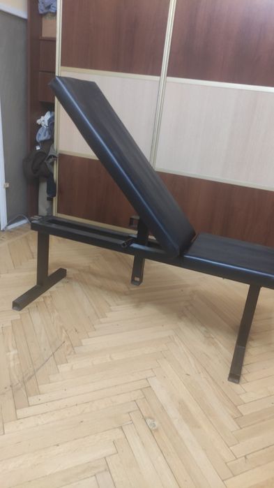 Спортивная скамья