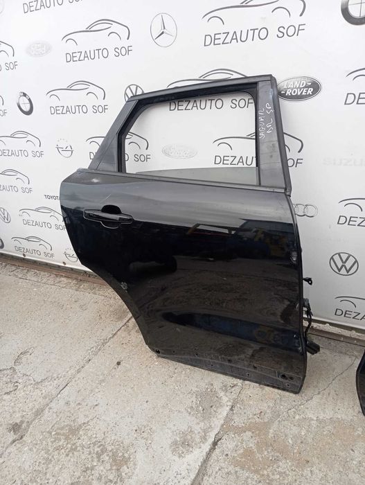 Usi, haion si bara Jaguar F-Pace R Sport 2017