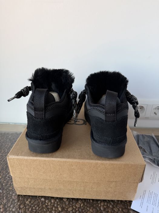 UGG Lowmel Triple Black