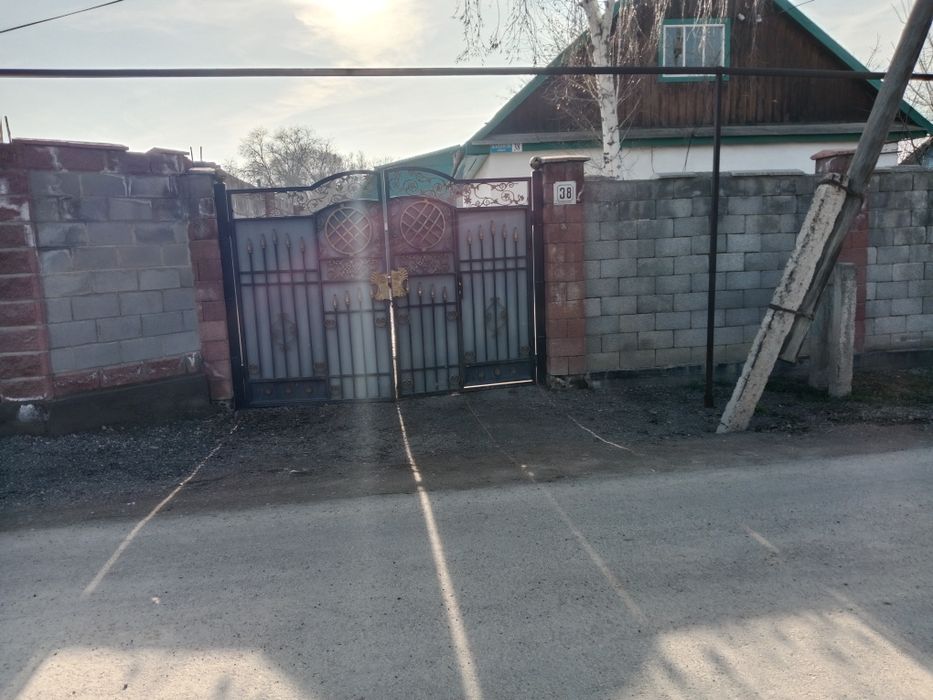 Продом дом в центре Узынагача срочно!