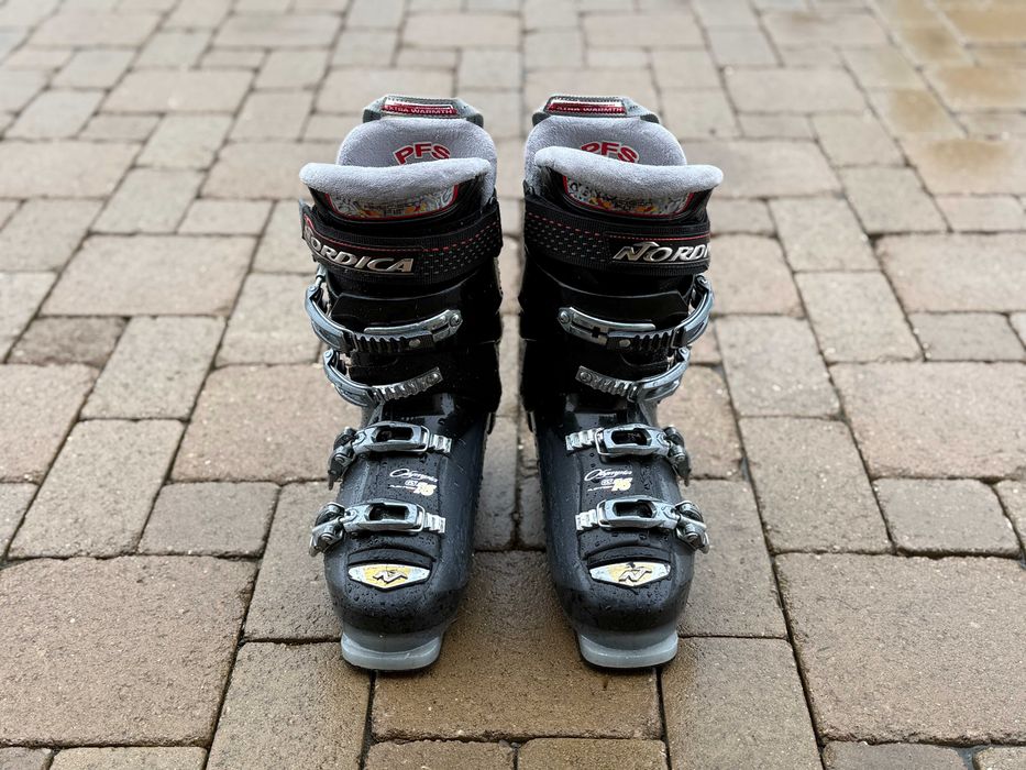 Clapari Ski Dama Nordica nr.38-39