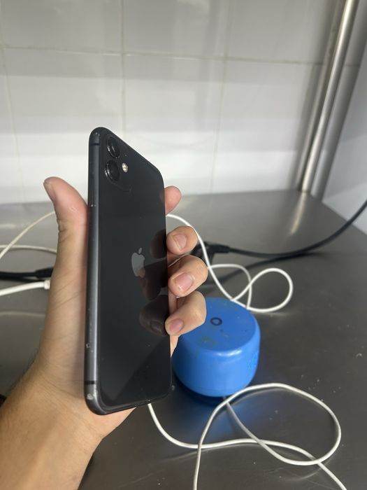Iphone 11 64 ГБ!