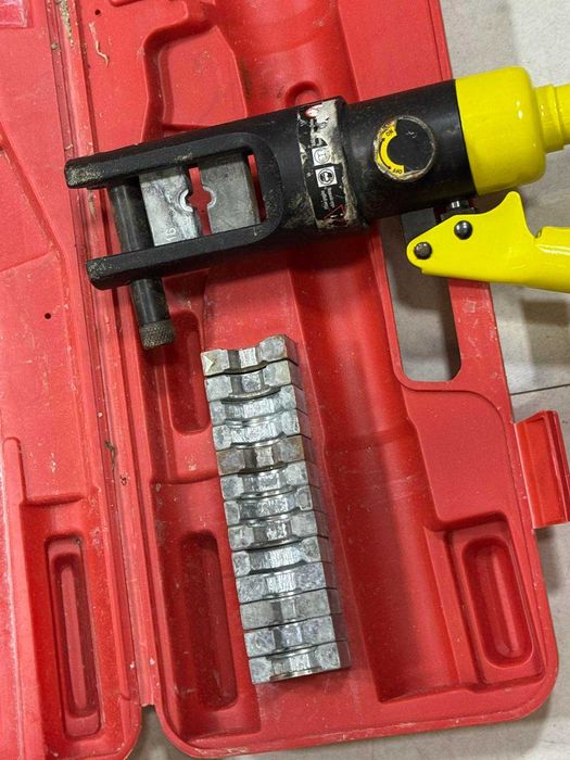 Хидравлични клещи YQ-240A