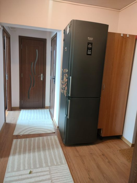 Închiriez apartament 2 camere
